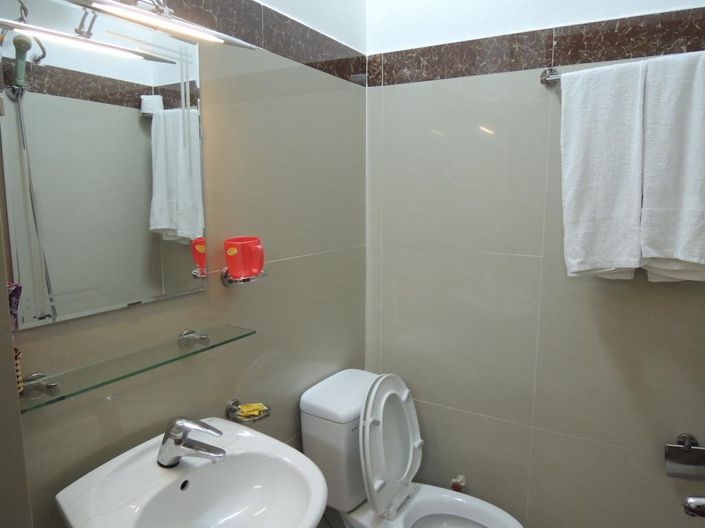 Hong Hoa Hotel Далат Экстерьер фото